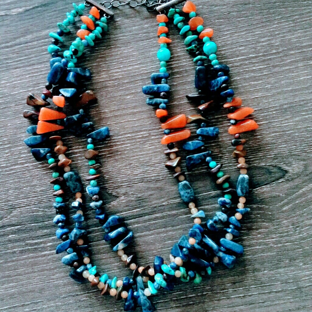 Statement necklace